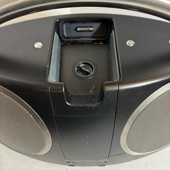 Harman Kardon Go & Play portable dock iPod iPhone Bluetooth adapter speaker - Picture 7 of 11